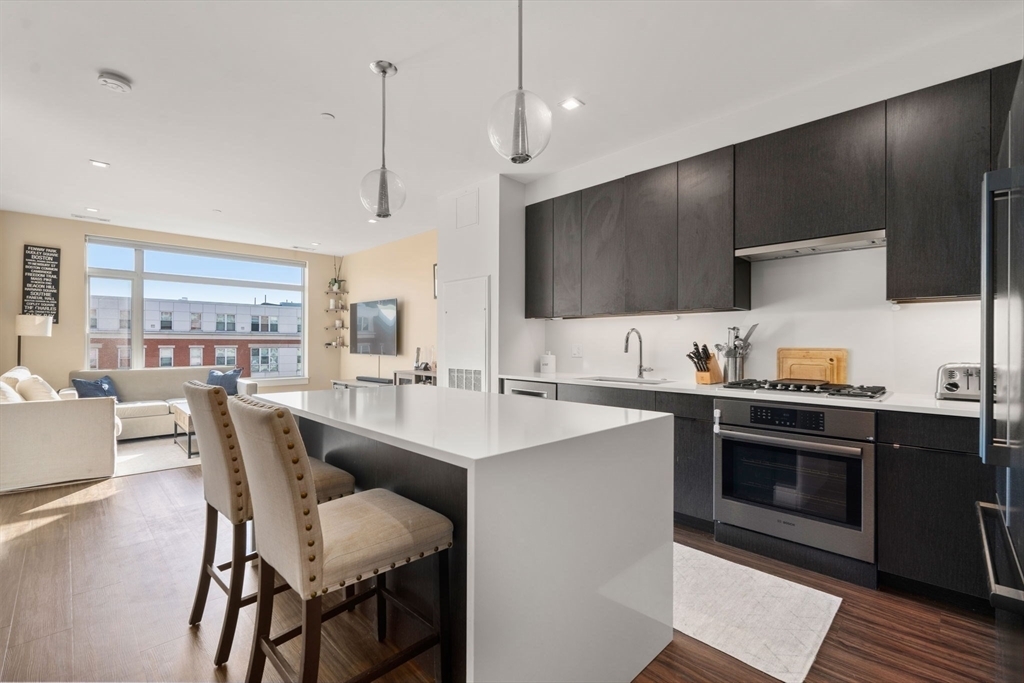 Property Photo: 99 Sumner 506 MA 02128