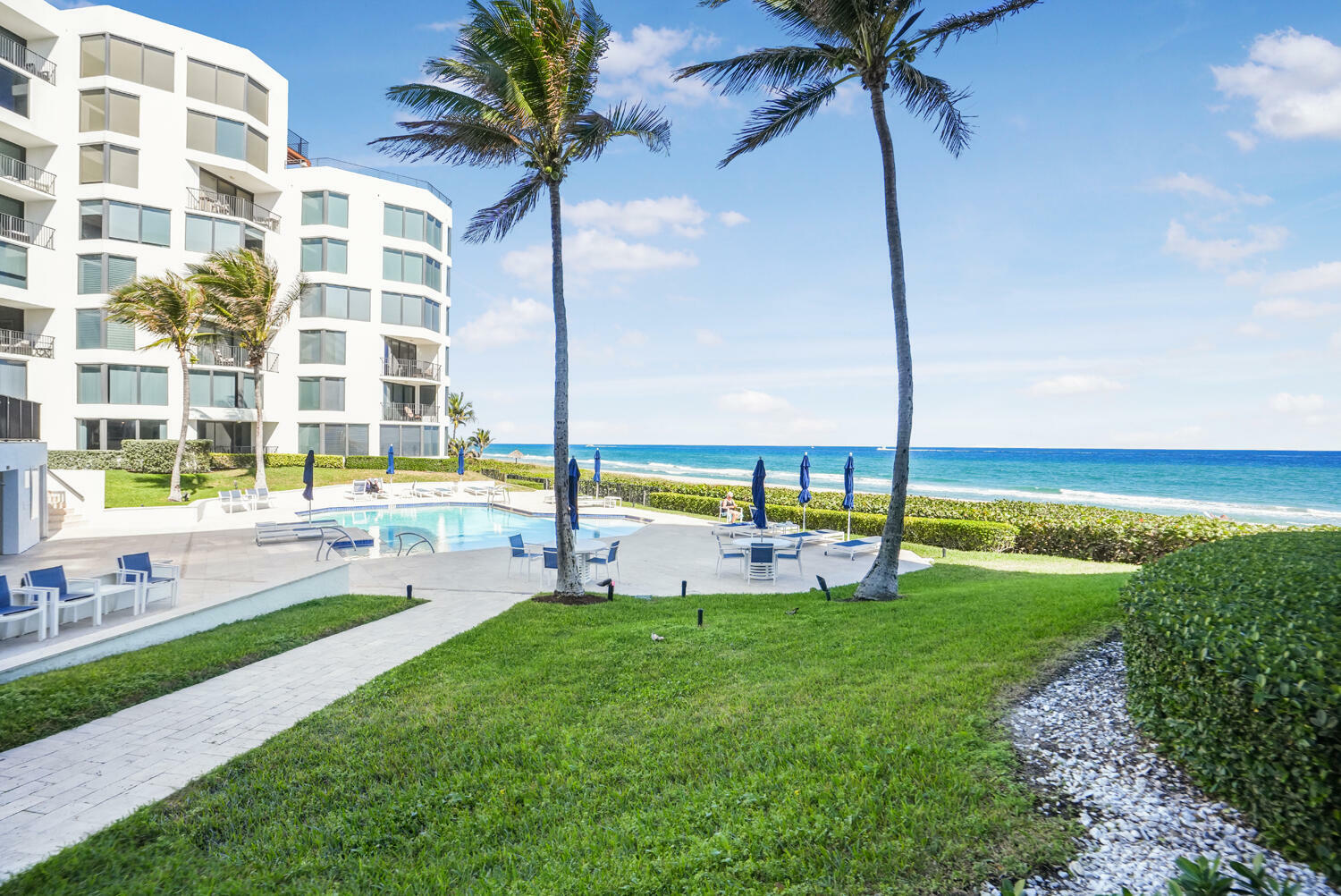 Property Photo: 2575 S Ocean Boulevard 105S FL 33487