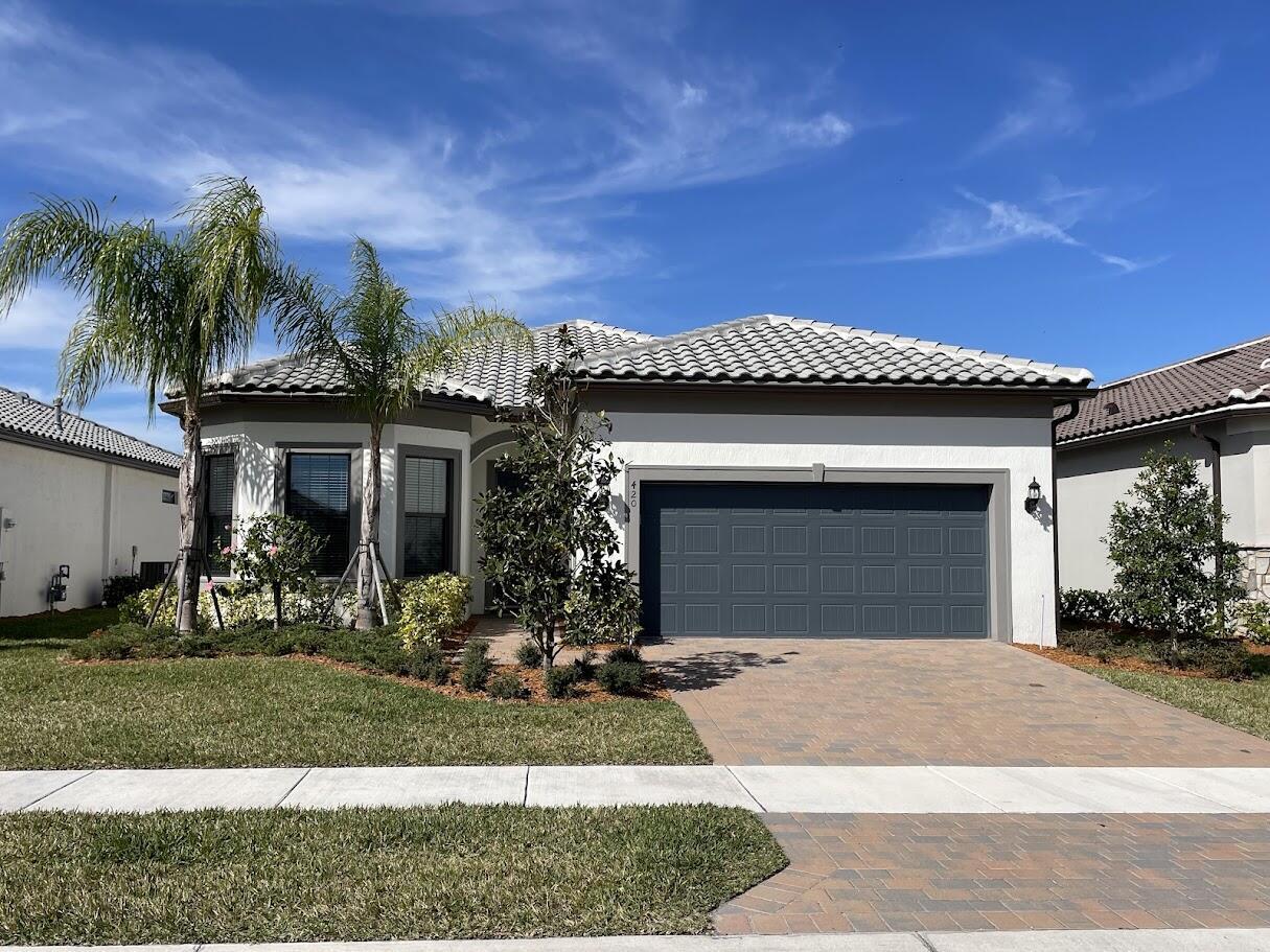 420 SE Donnell Street  Port Saint Lucie FL 34984 photo