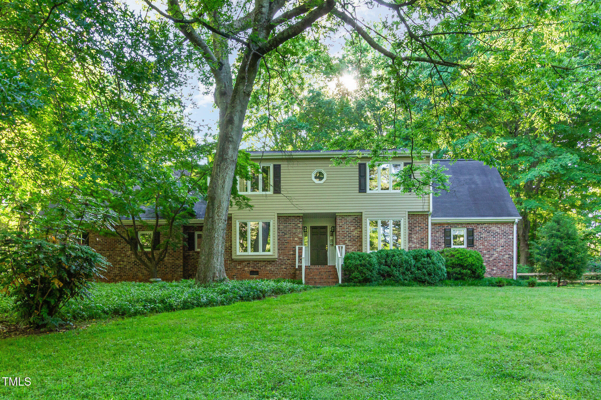 Property Photo: 11712 Black Horse Run NC 27613