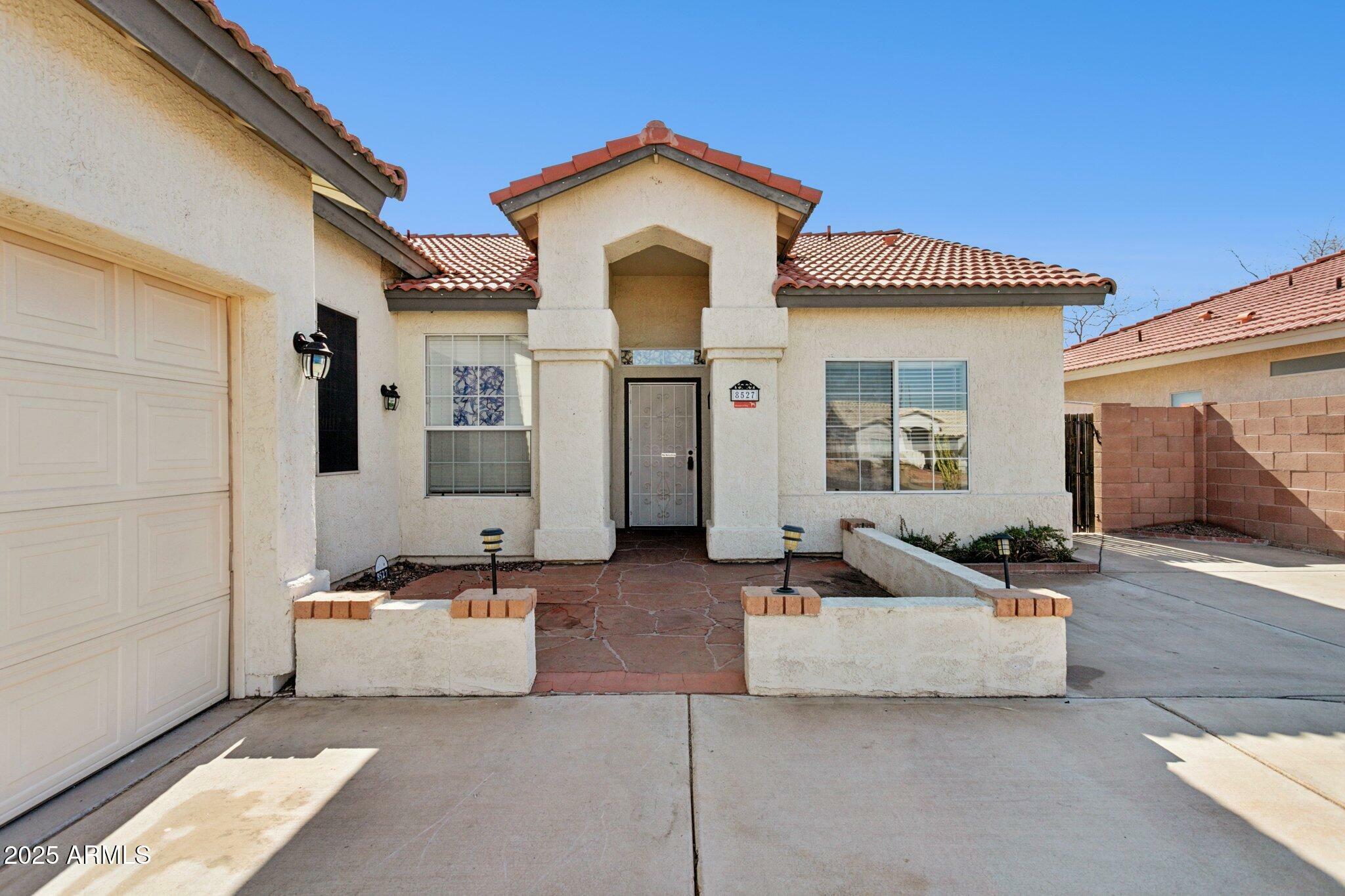 Property Photo:  8527 W Aster Drive  AZ 85381 