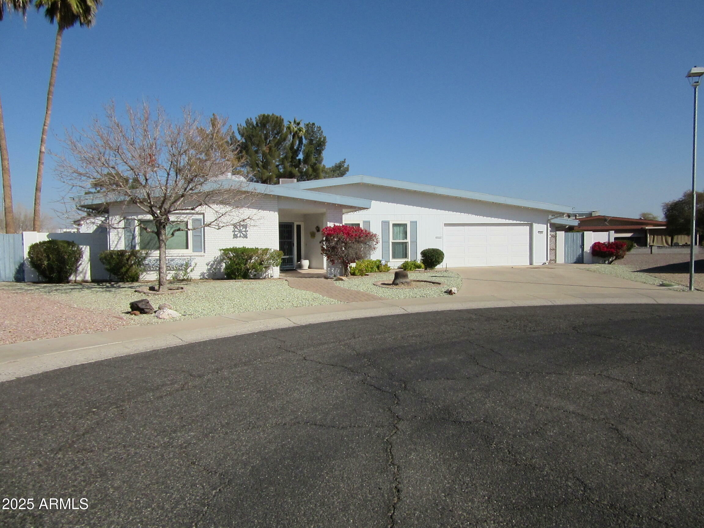 Property Photo:  16809 N Meadow Park Drive  AZ 85351 