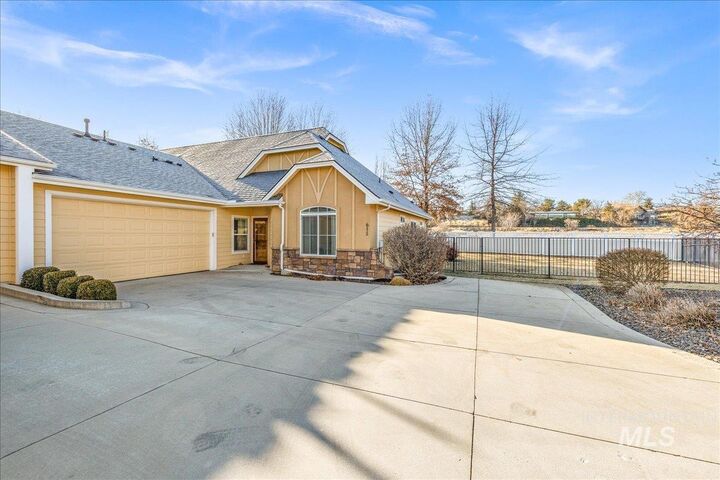 615 S Archstone Way  Boise ID 83709 photo