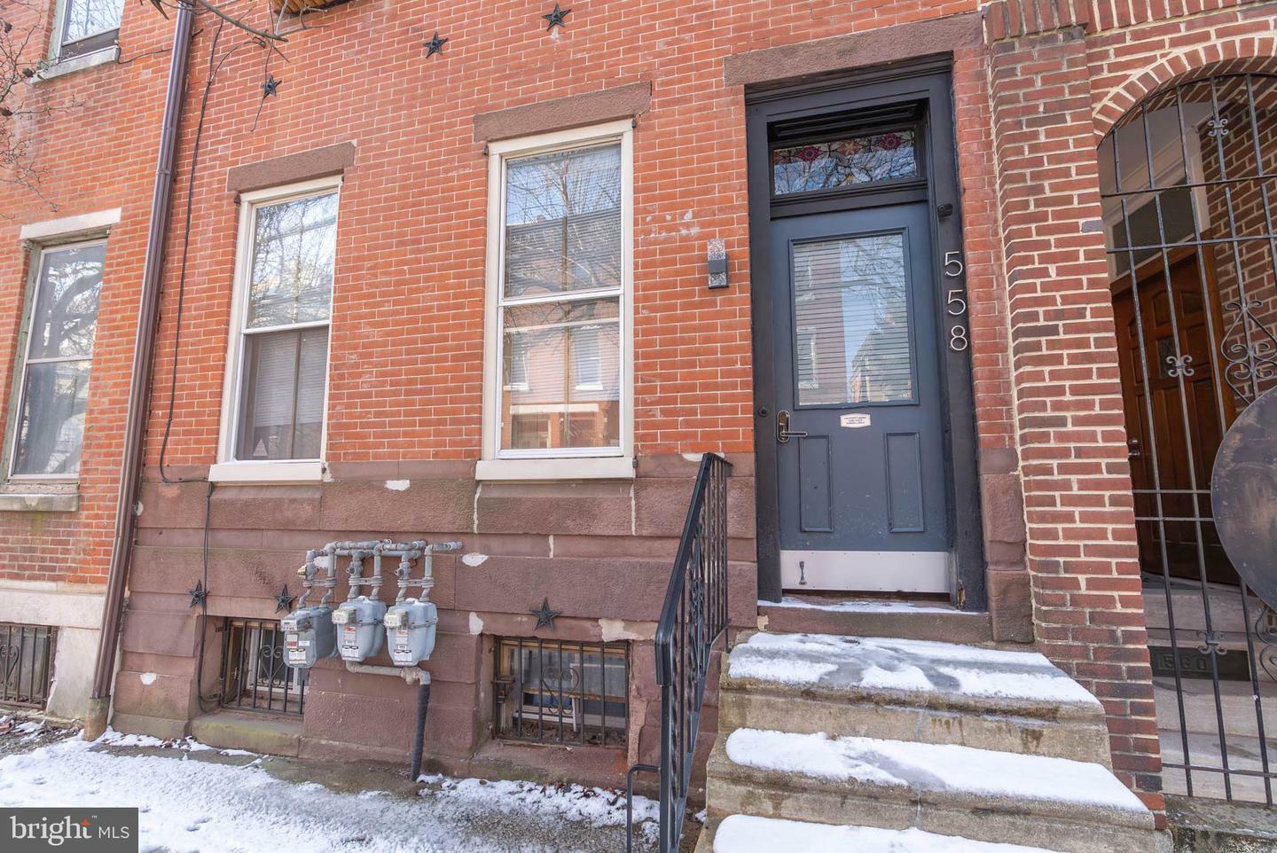 Property Photo:  558 N 16th Street 3  PA 19130 