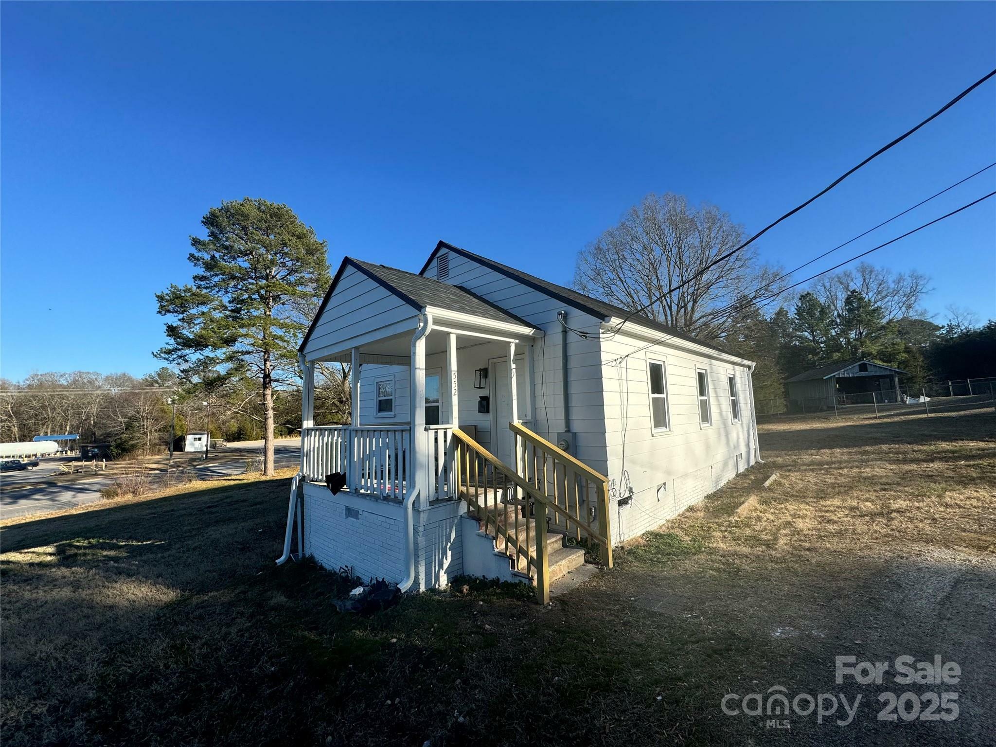 Property Photo:  552 6th Street  SC 29706 