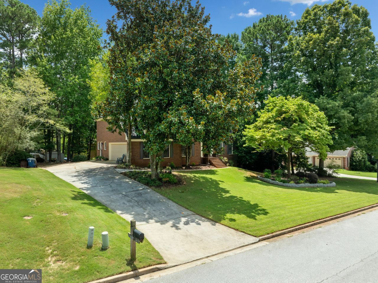 Property Photo:  2281 Wren Road SE  GA 30094 