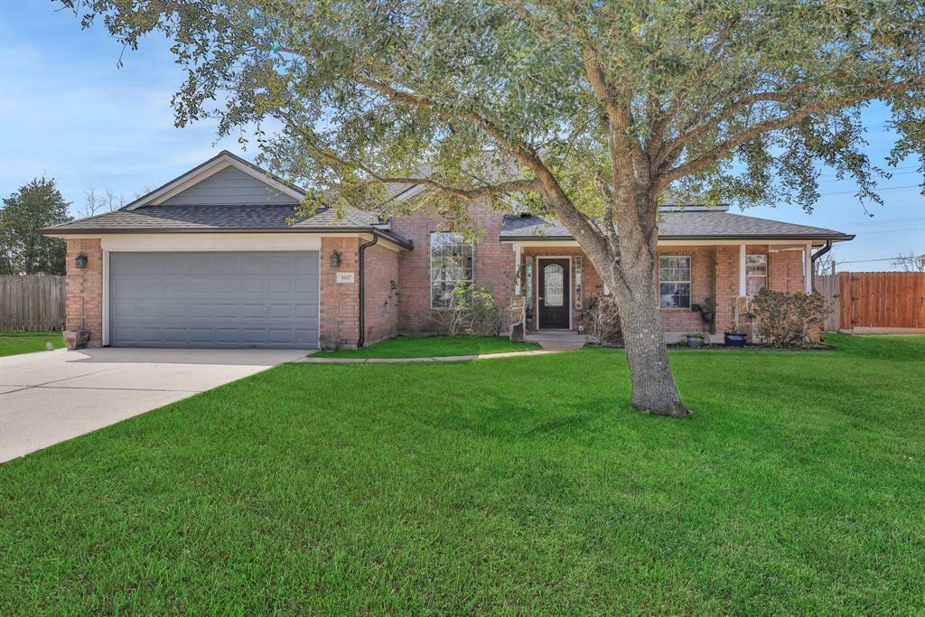 Property Photo:  8007 Elm Wood Court  TX 77523 