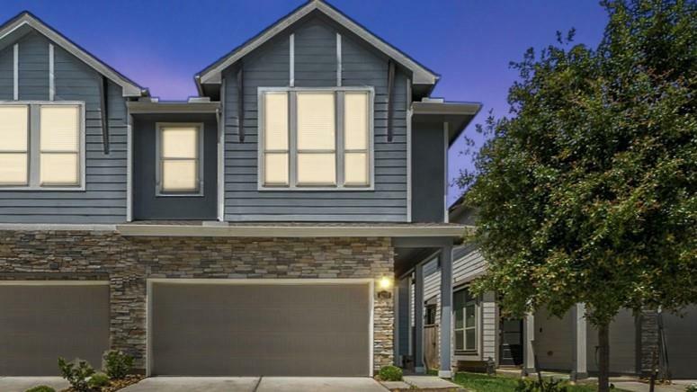 210 Fulton Station Drive  Houston TX 77009 photo