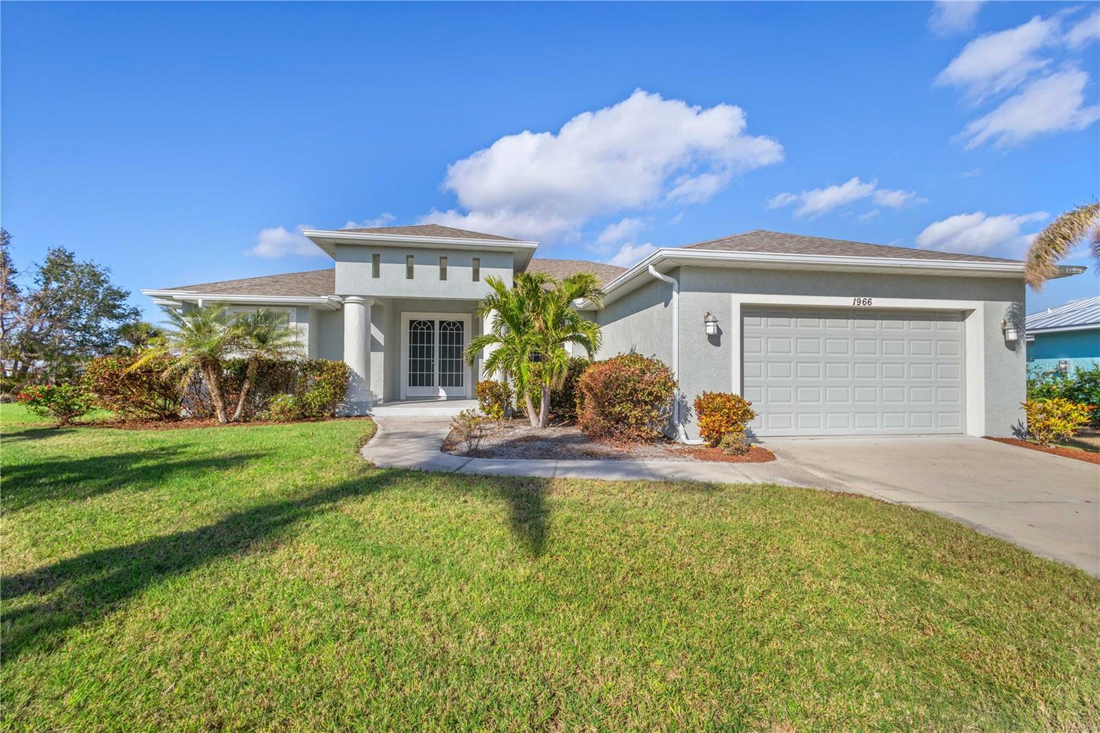 Property Photo:  1966 Trout Circle  FL 34224 