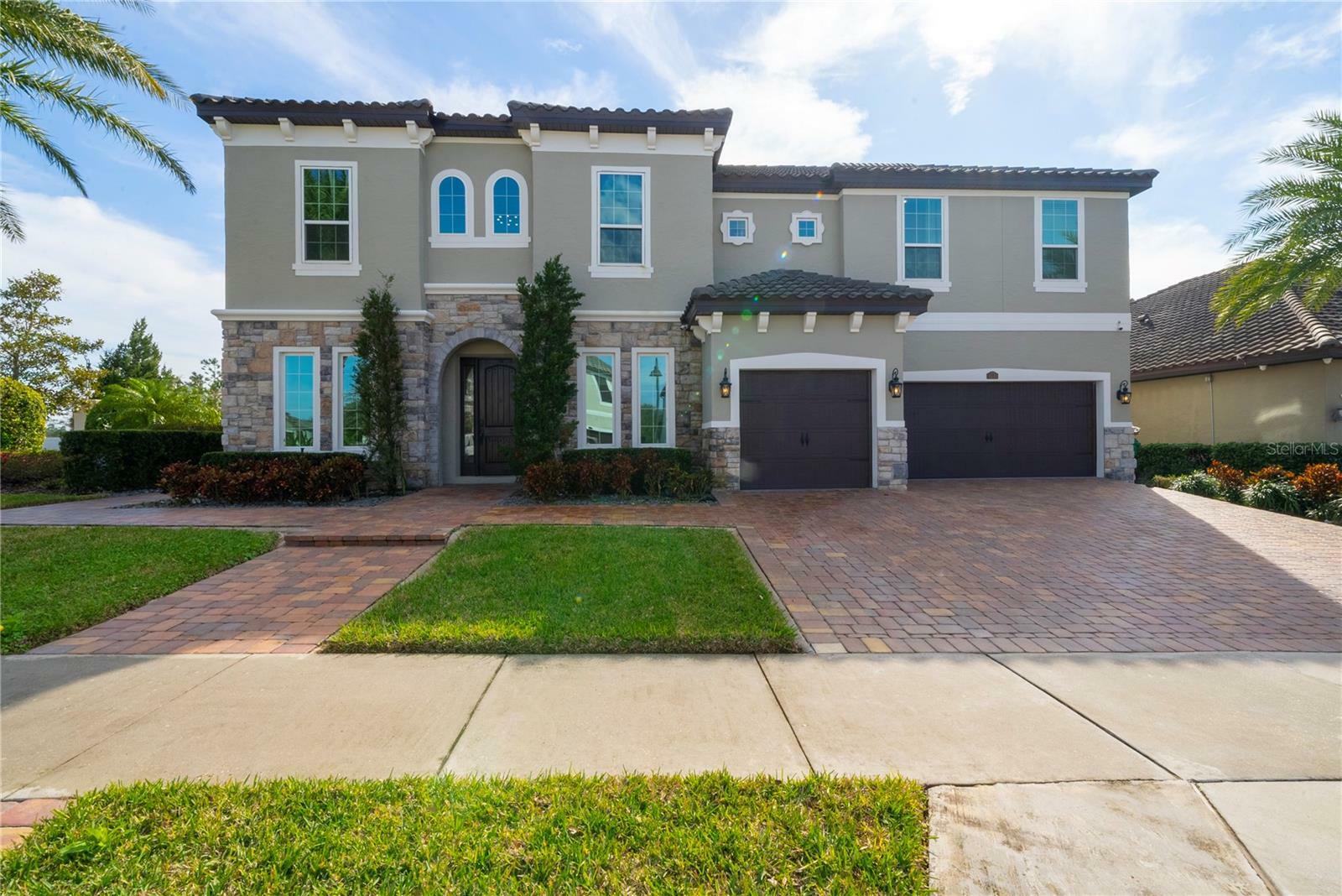 Property Photo: 16548 Raven Rock Place FL 34787