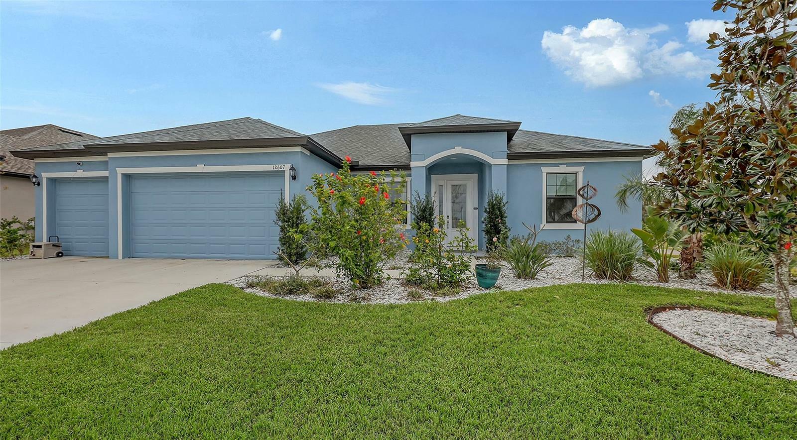 Property Photo:  12607 Wheatgrass Ct  FL 34219 