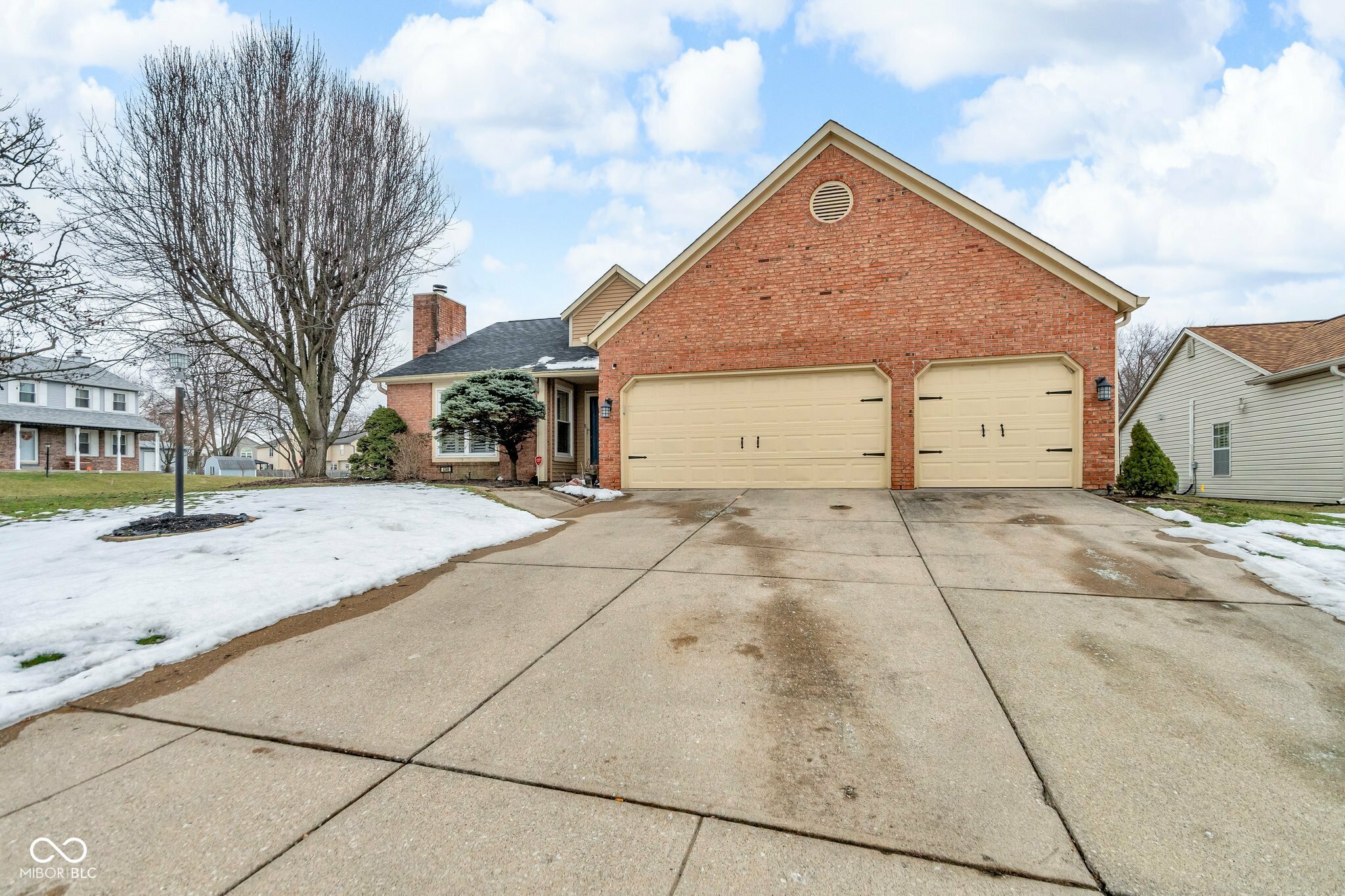 Property Photo: 4549 Pepper Court IN 46237