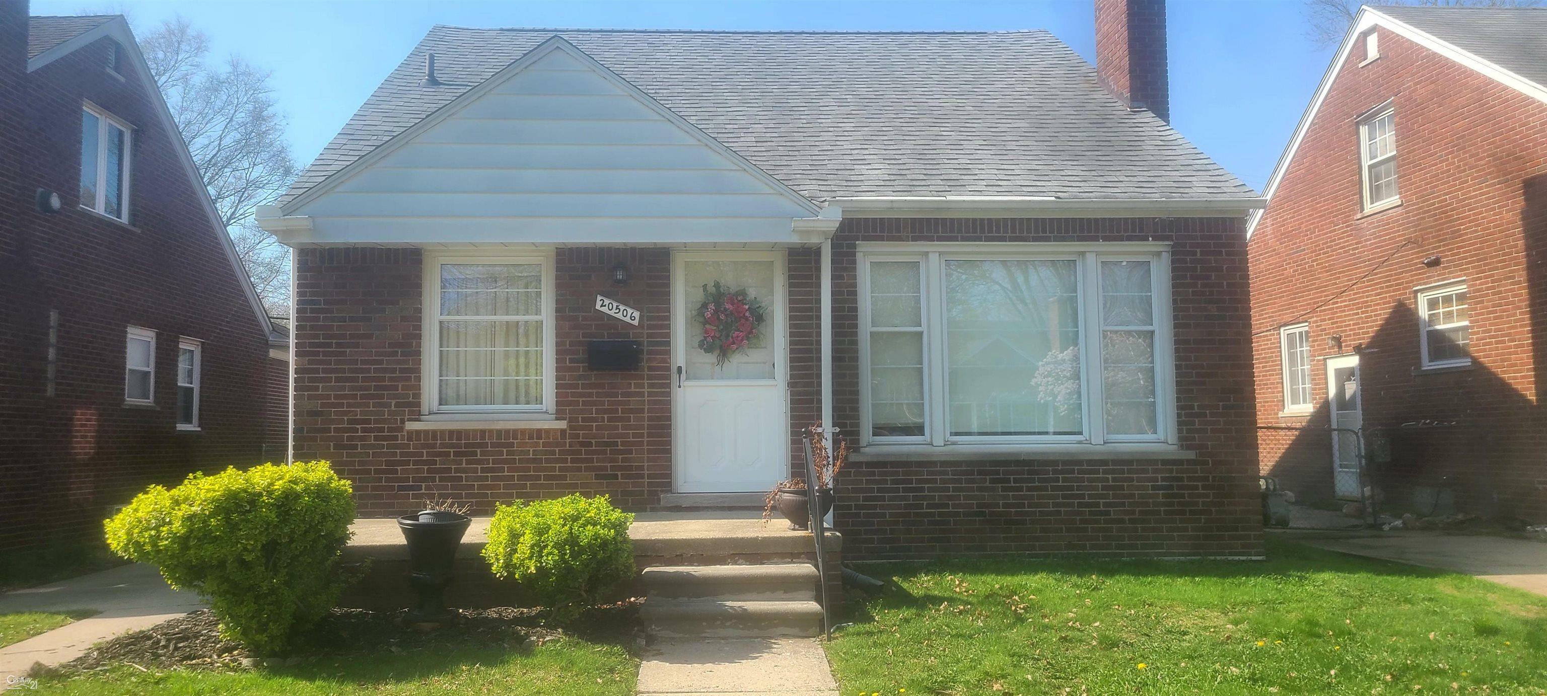 20506 Lochmoor Street  Harper Woods MI 48225 photo