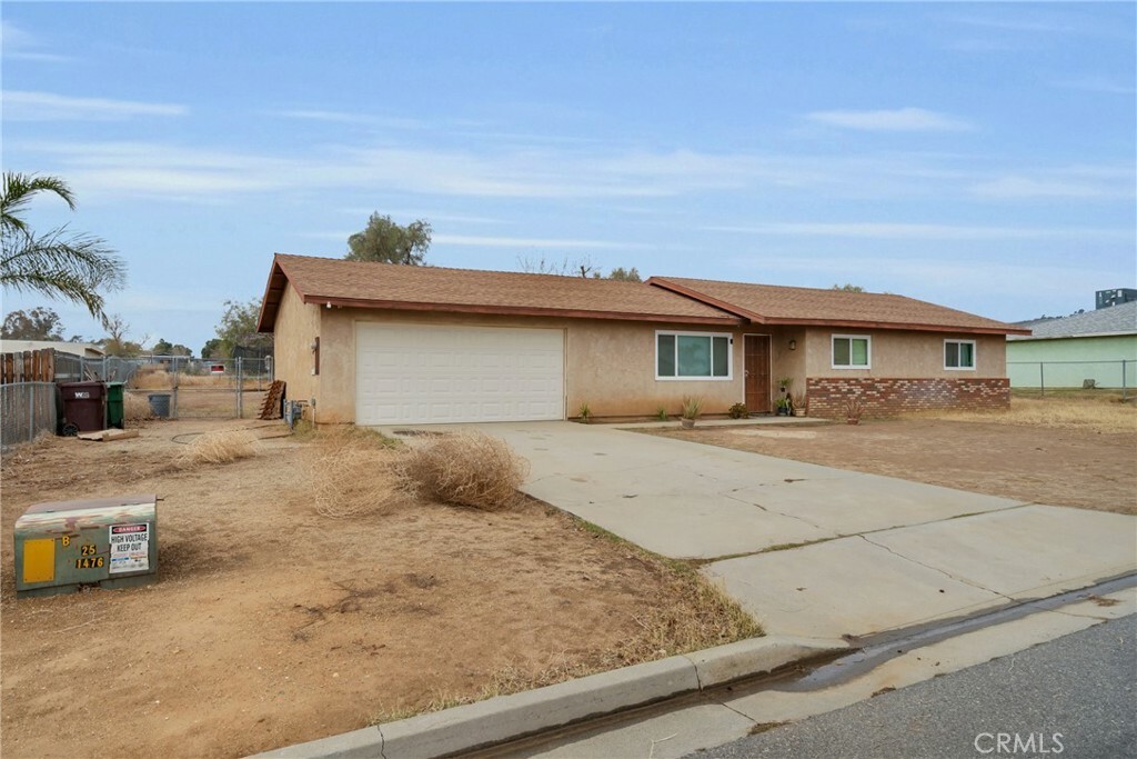 Property Photo: 681 S 12th Street CA 92220
