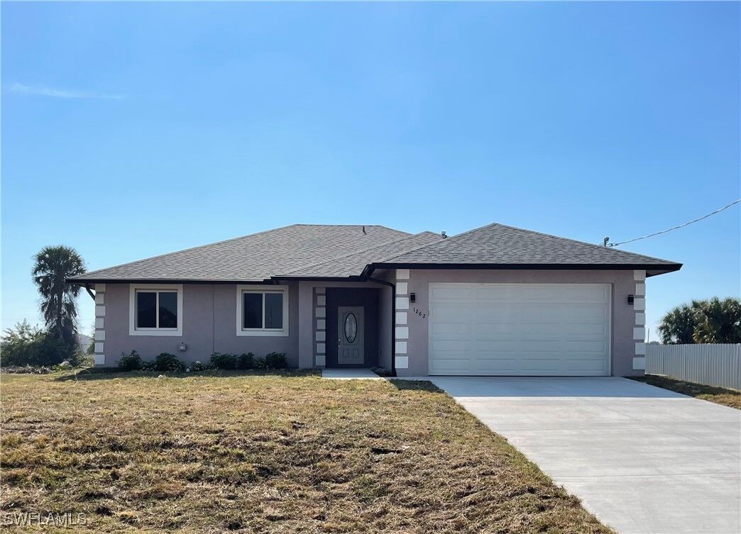 Property Photo: 1262 Jay Terrace FL 33935