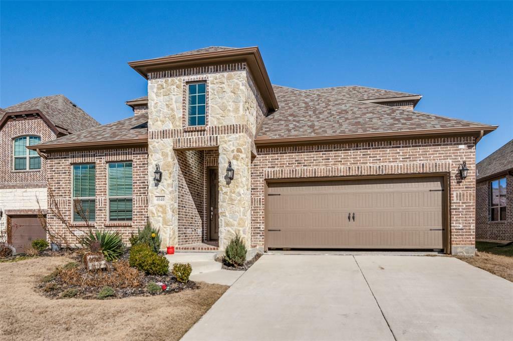 Property Photo: 4040 Crowe Lane TX 75071