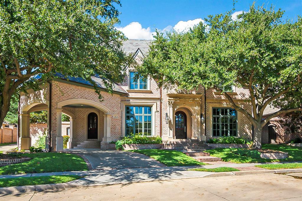 Property Photo:  44 Armstrong Drive  TX 75034 