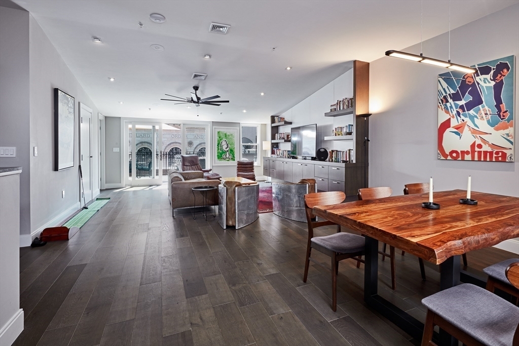 Property Photo: 647 Boylston Street Ph3c MA 02116