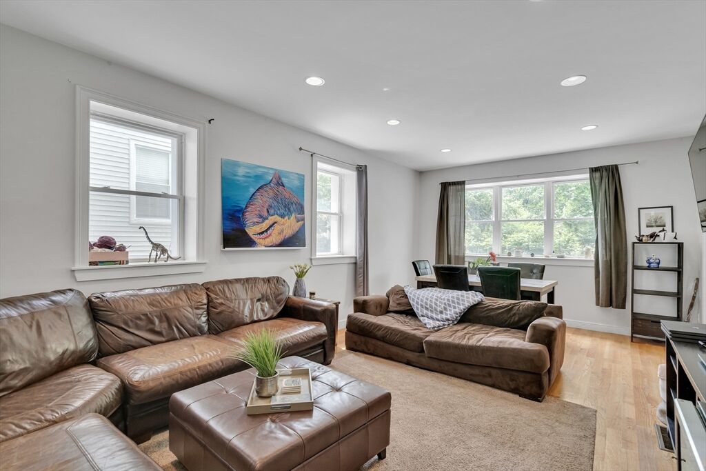Property Photo: 171-173 Walnut St 173 MA 02145