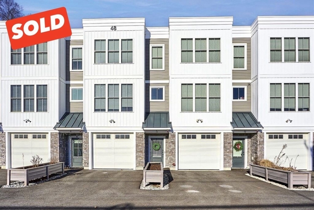 Property Photo: 48 Central Ave 5 MA 01432