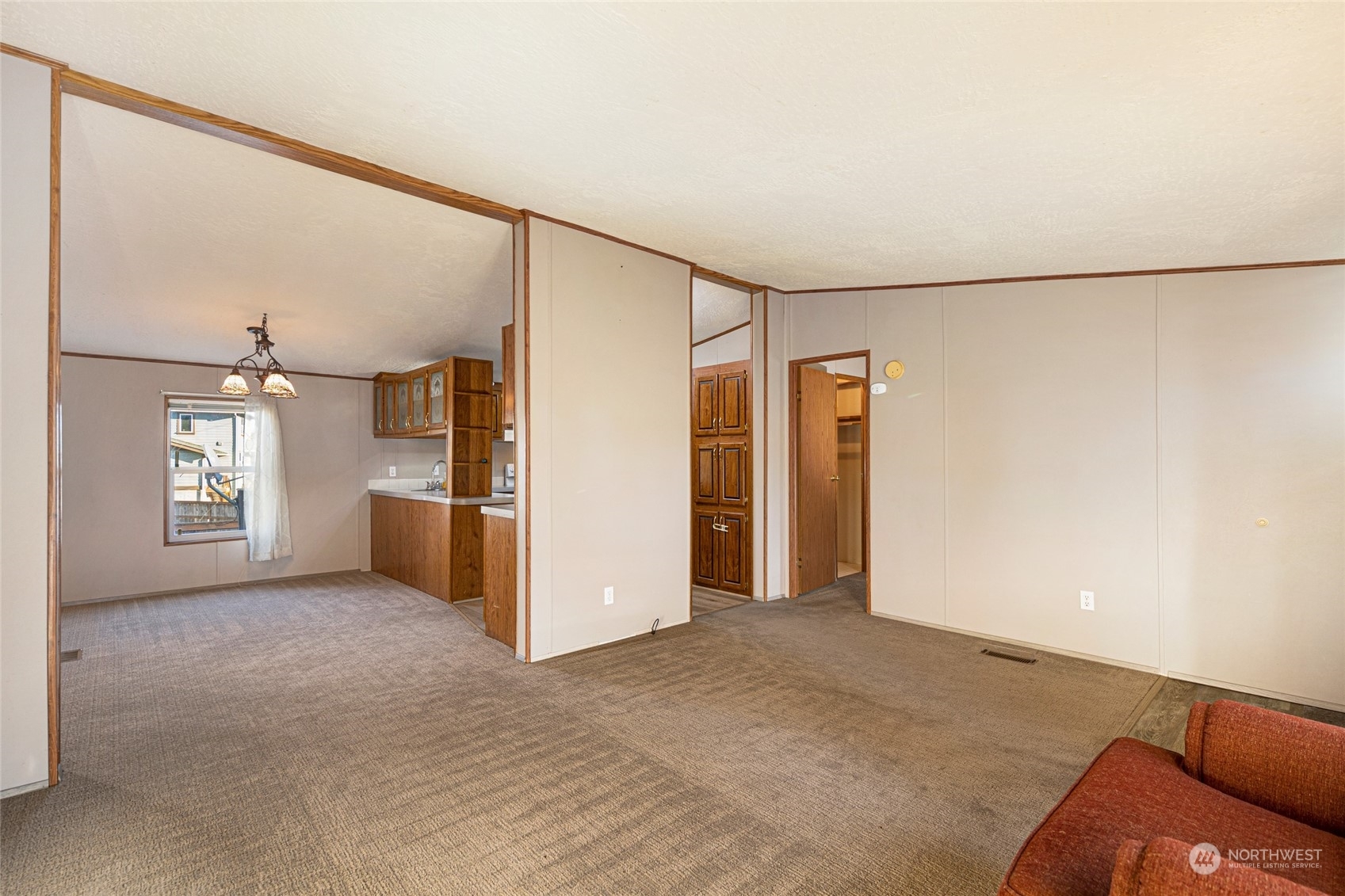 Property Photo:  828  Mayer Way  WA 98250 