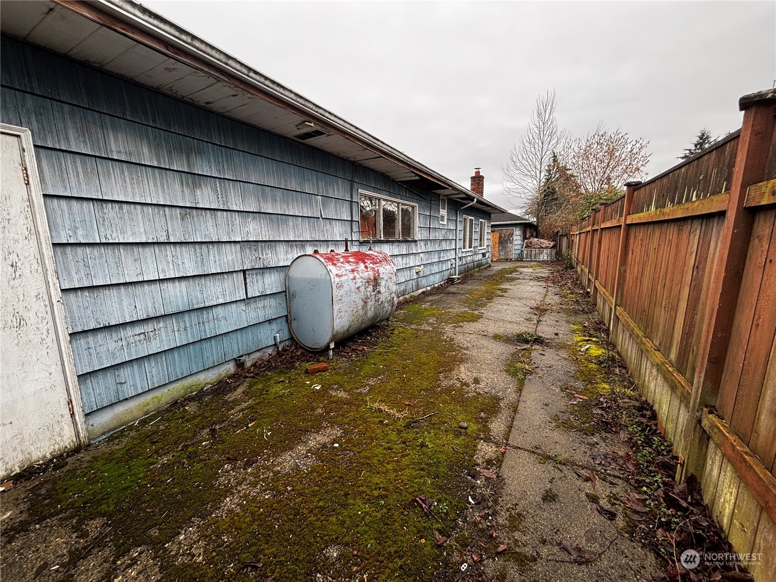 Property Photo:  7705  Rainier Drive  WA 98203 