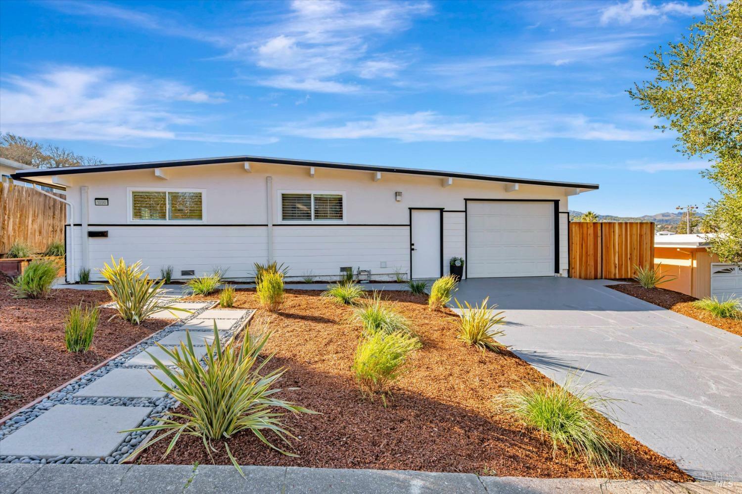 Property Photo: 1090 Greenwood Drive CA 94947