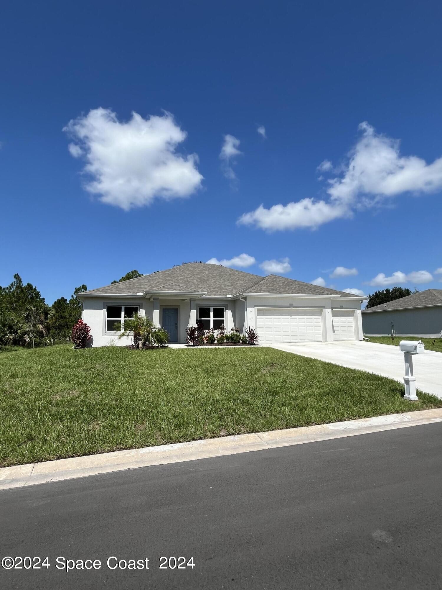 Property Photo:  157 Spring Valley Avenue  FL 32958 
