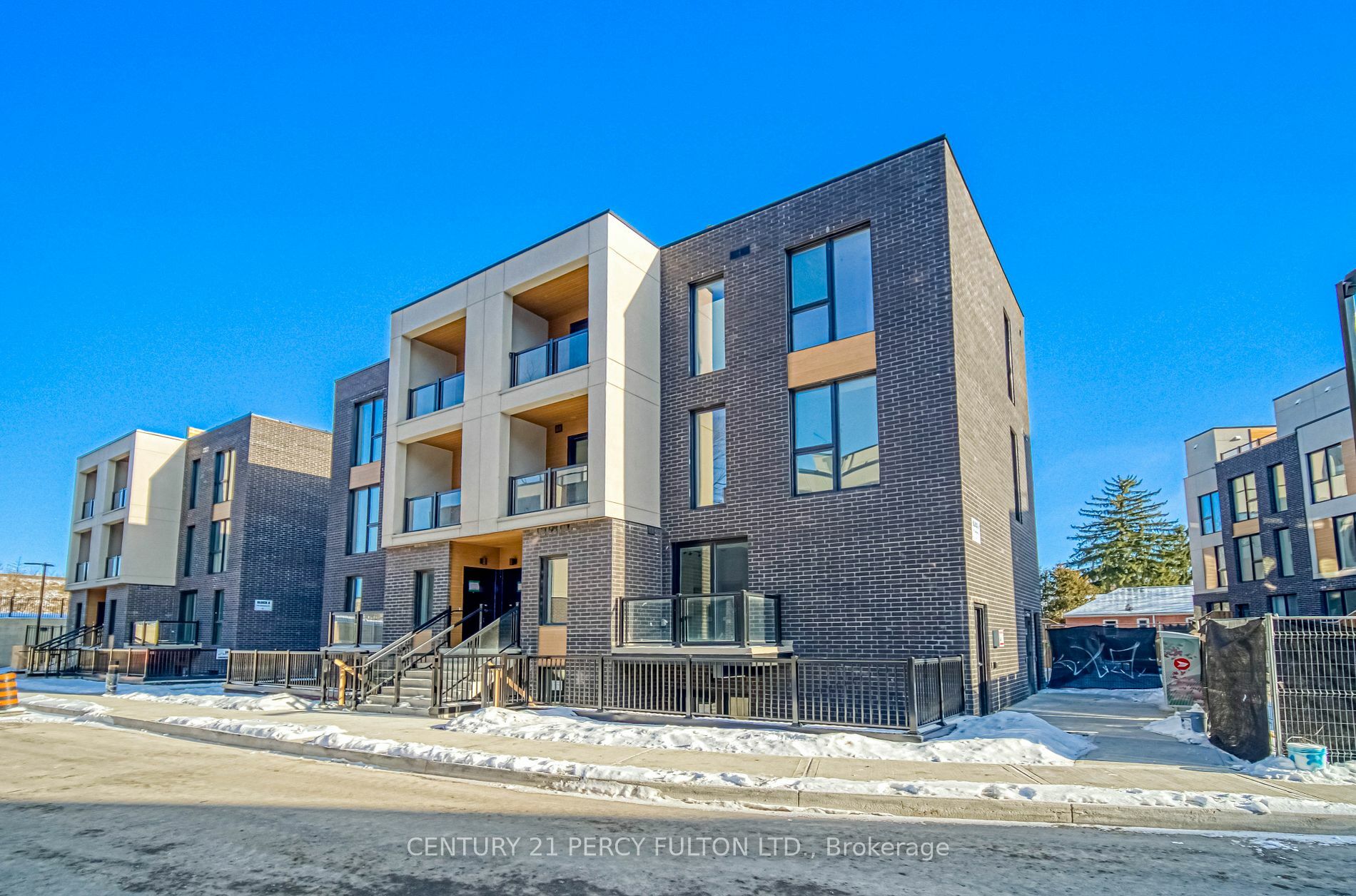 178 Clonmore Dr 8  Toronto ON M1N 0B9 photo