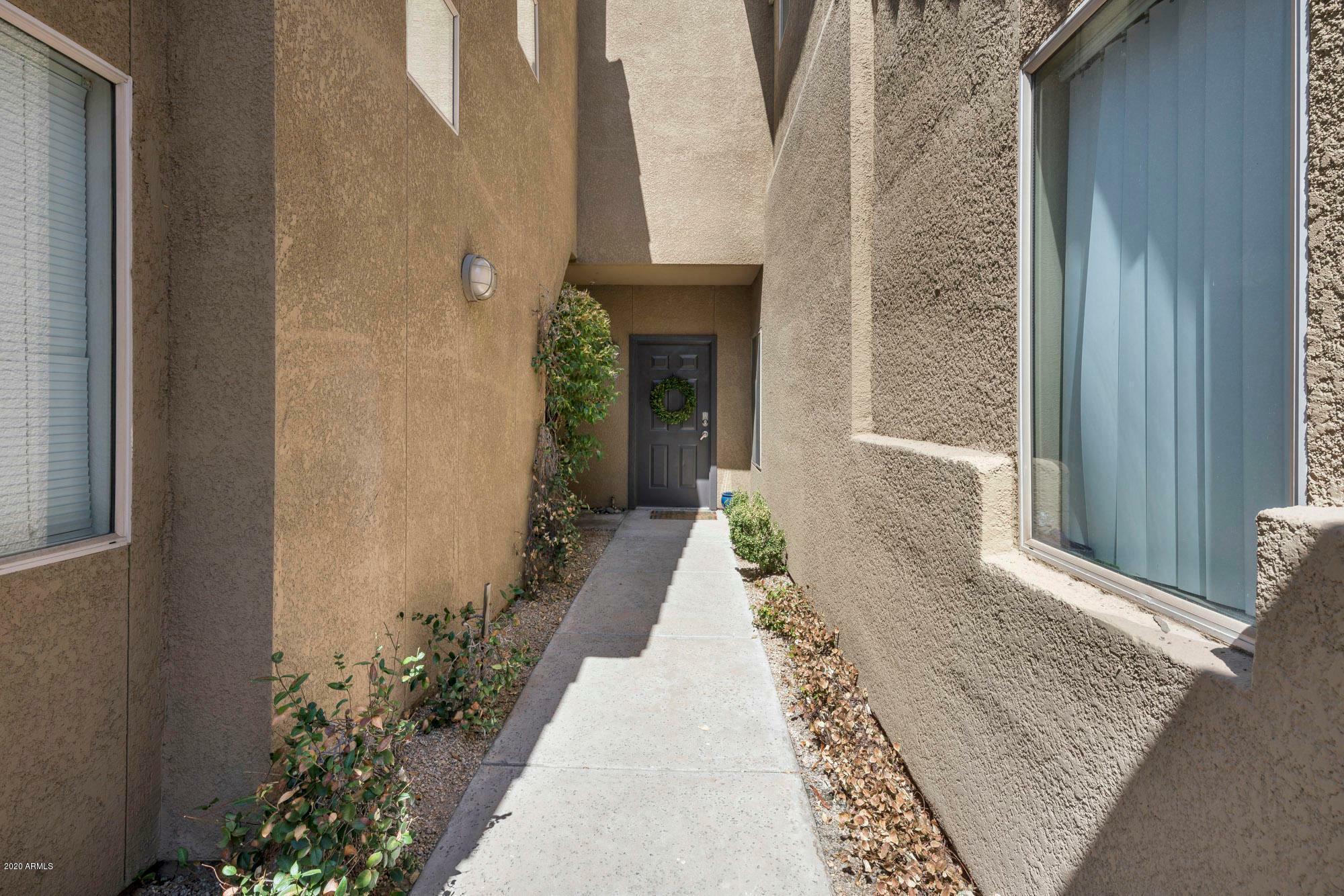 Property Photo:  4644 N 22nd Street 1017  AZ 85016 