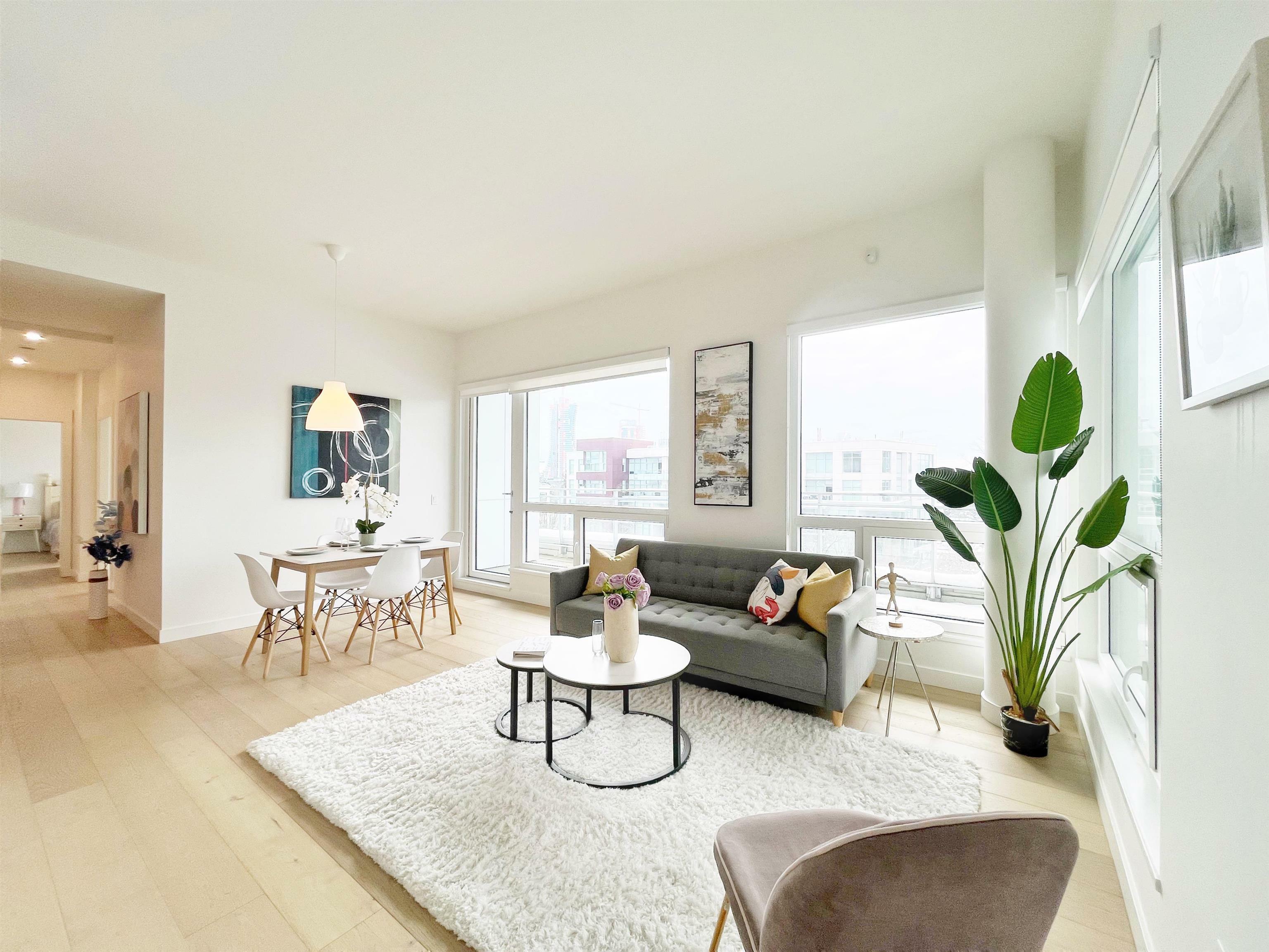 Property Photo: 5058 Cambie Street 505 BC V5Z 2Z5