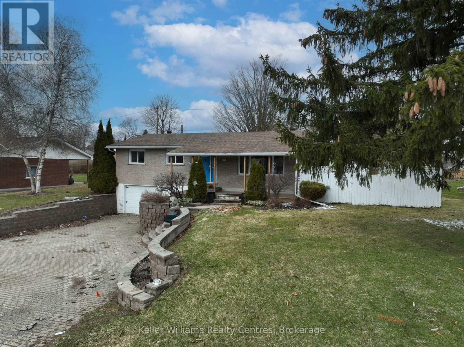 Property Photo:  470 7th Street  ON N4N 2J4 