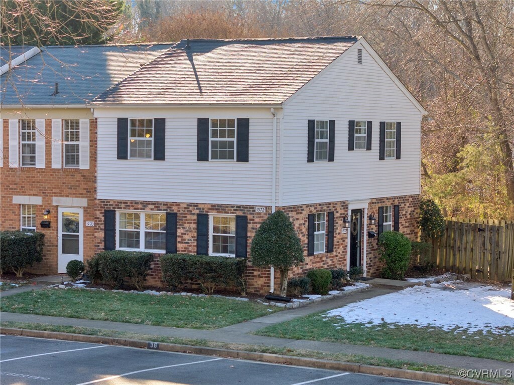 1572 Heritage Hill Drive  Henrico VA 23238 photo