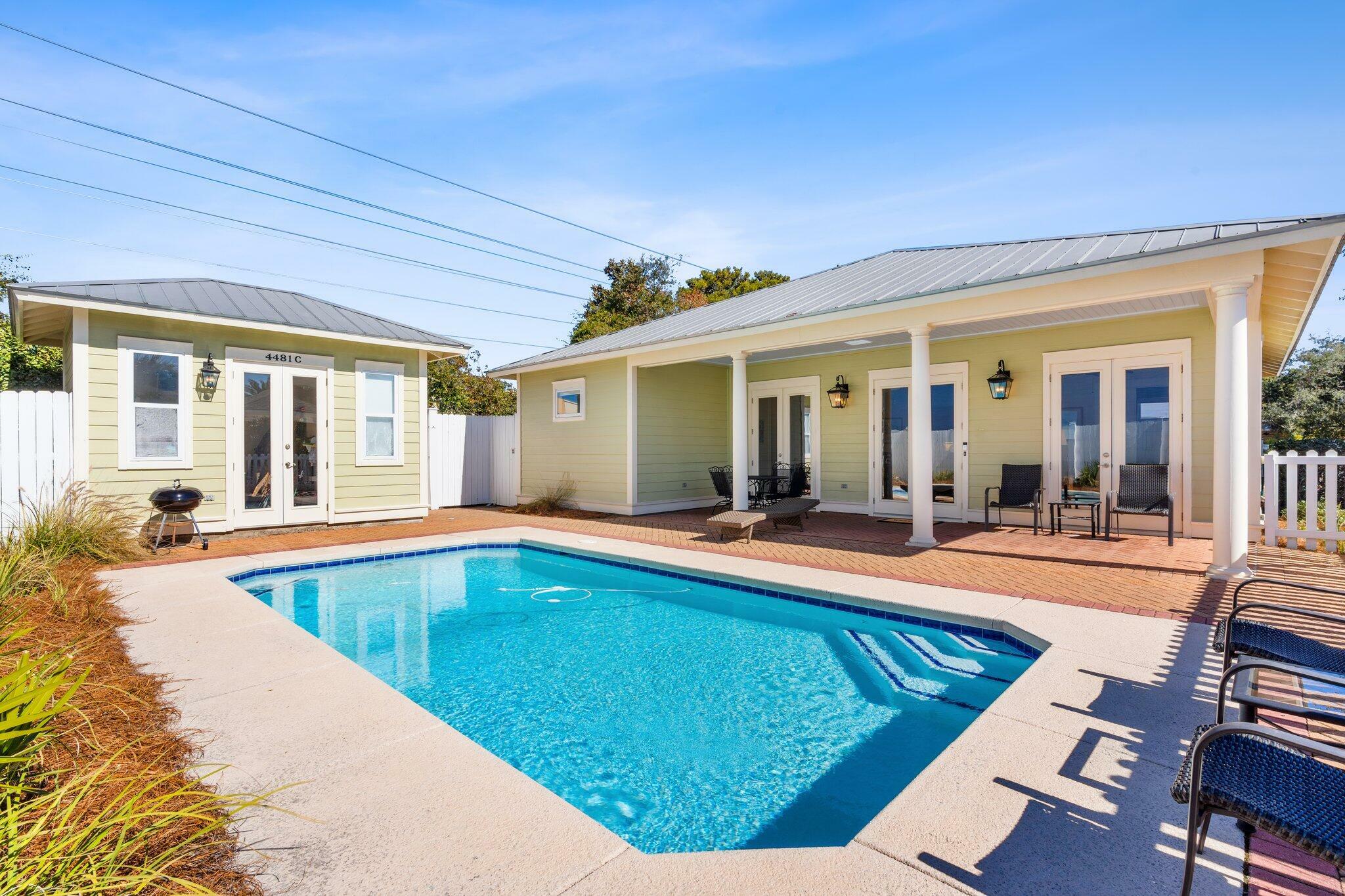 Property Photo: 4481 C Luke Avenue FL 32541