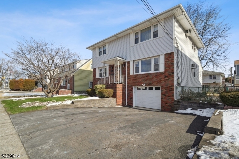 Property Photo:  20 Westminster Pl  NJ 07663 