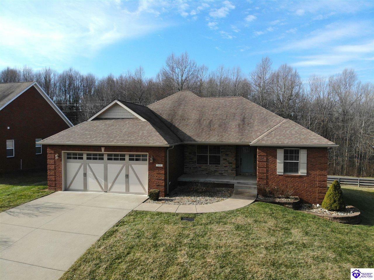 Property Photo:  908 Silktree Circle  KY 42701 