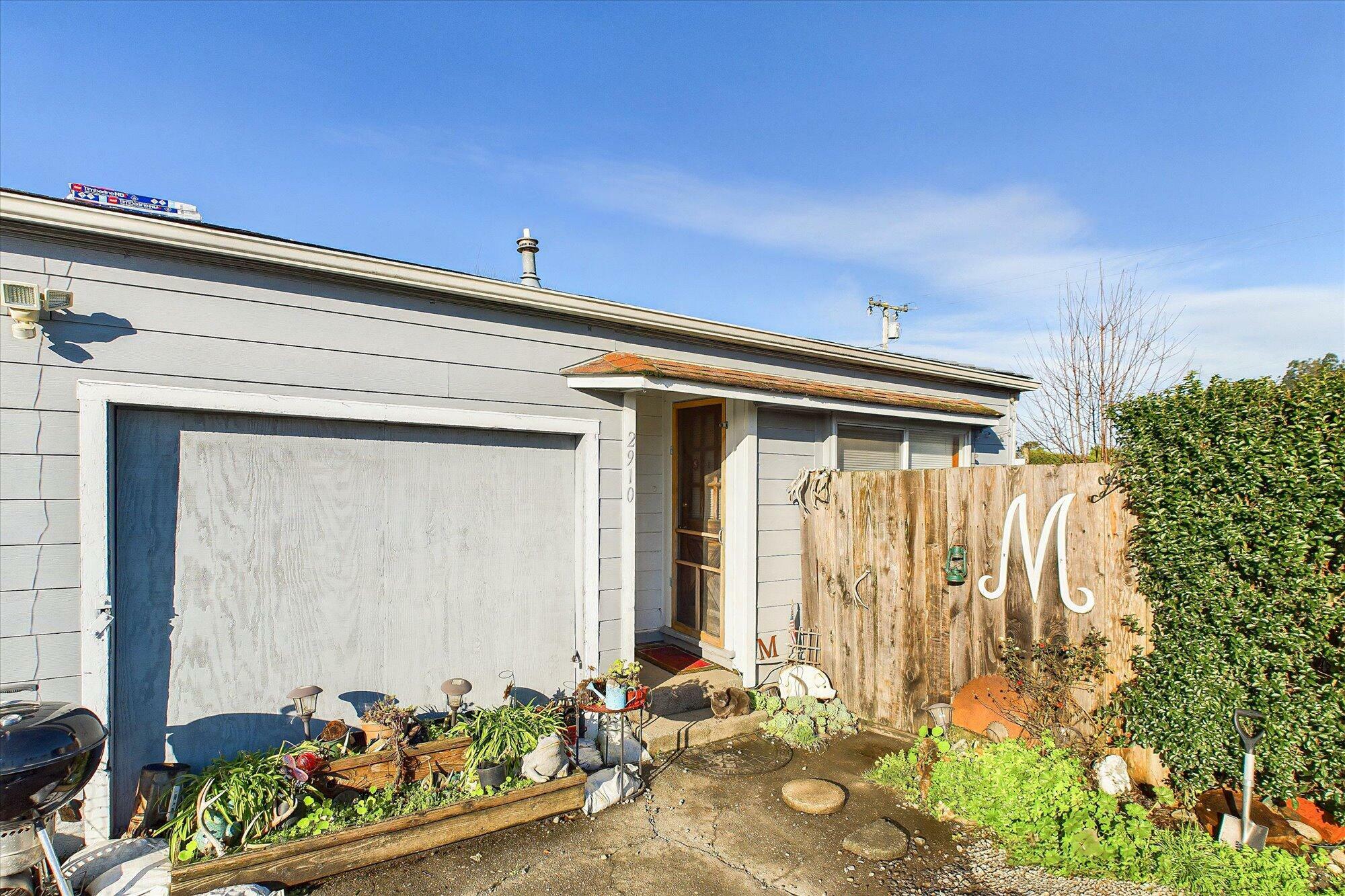 Property Photo:  2910 Van Duzen Street  CA 95540 