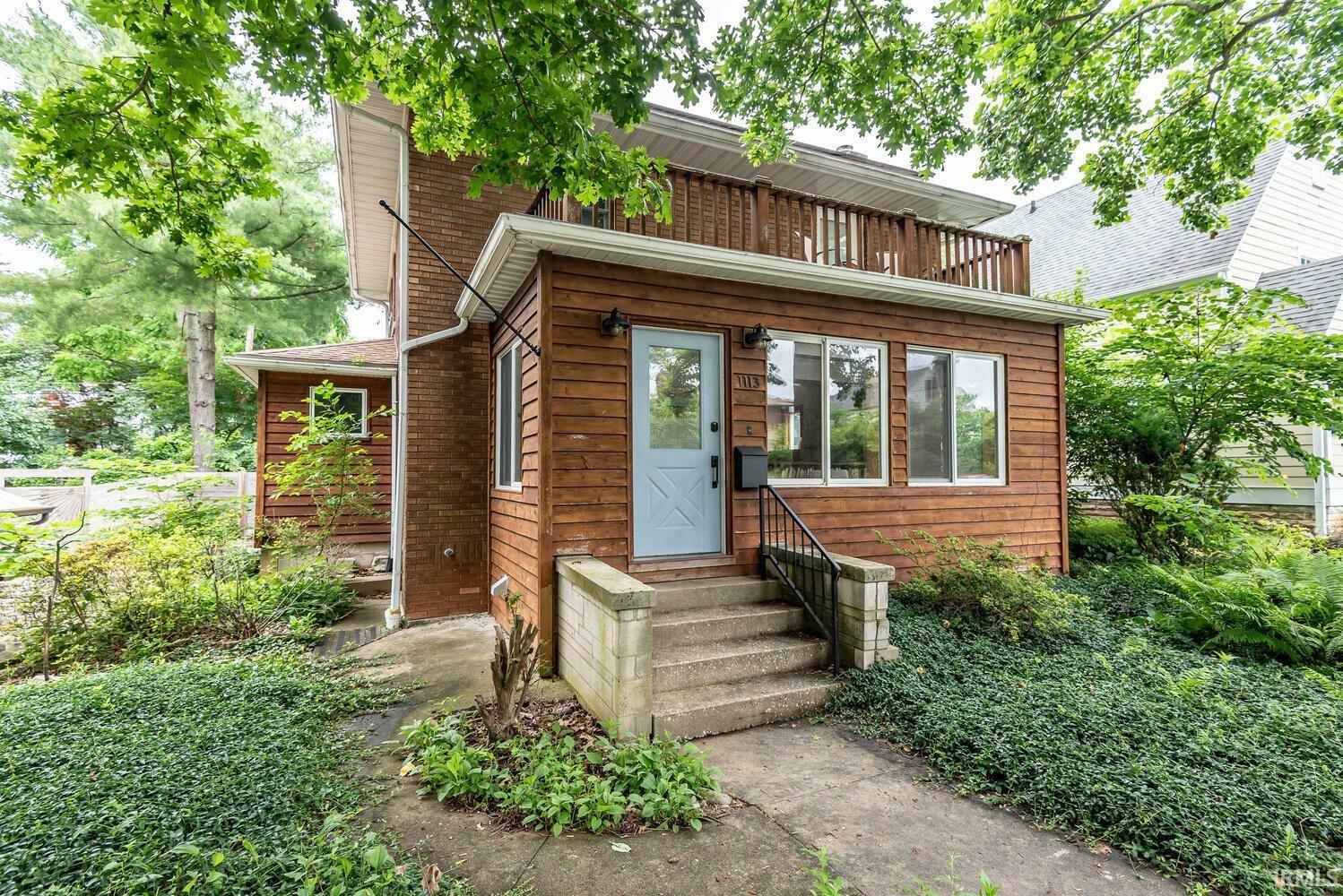 Property Photo: 1113 E Wylie Street IN 47401