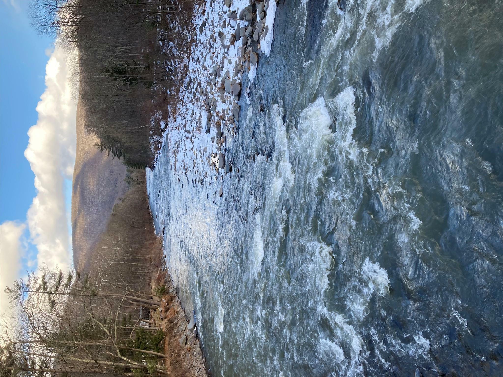 Property Photo: 942 Woodland Valley Road NY