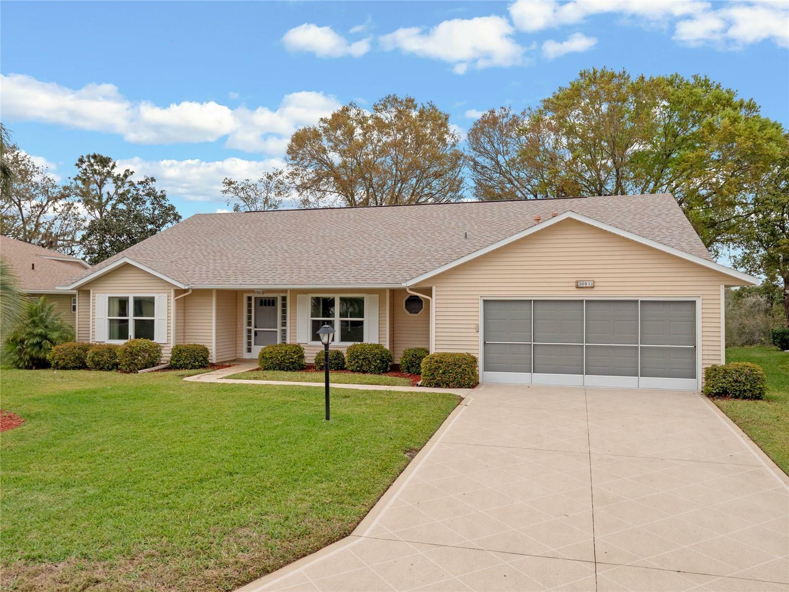 Property Photo:  26913 Racquet Circle  FL 34748 