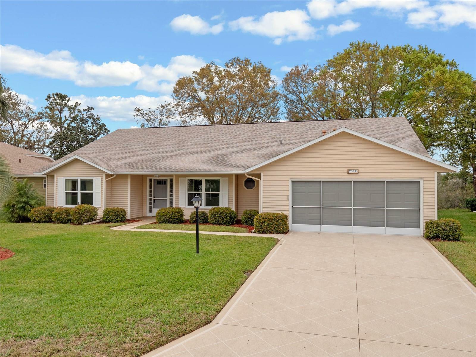 Property Photo: 26913 Racquet Circle FL 34748