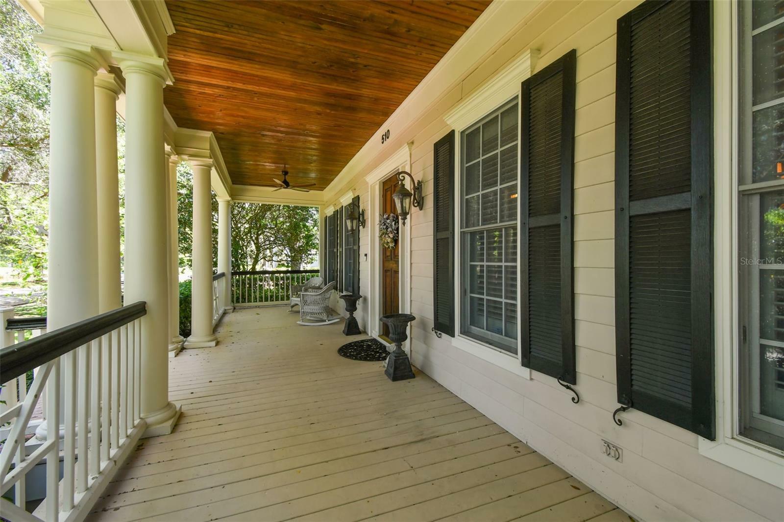 Property Photo:  510 Golfpark Drive  FL 34747 