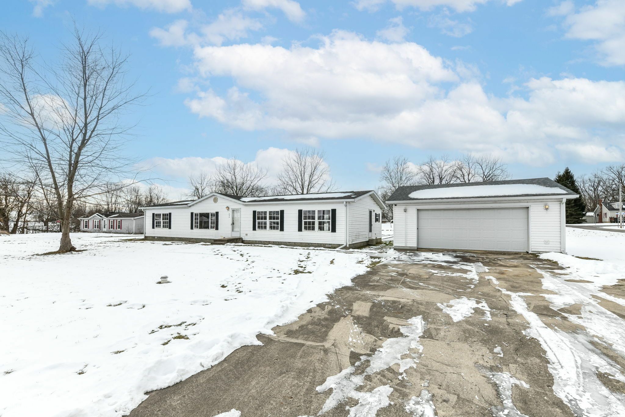 Property Photo:  806 Indiana Avenue  IN 46001 