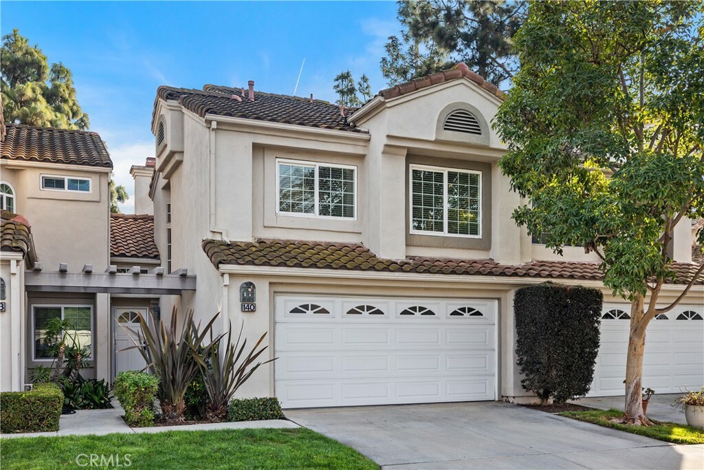 140 Almador  Irvine CA 92614 photo