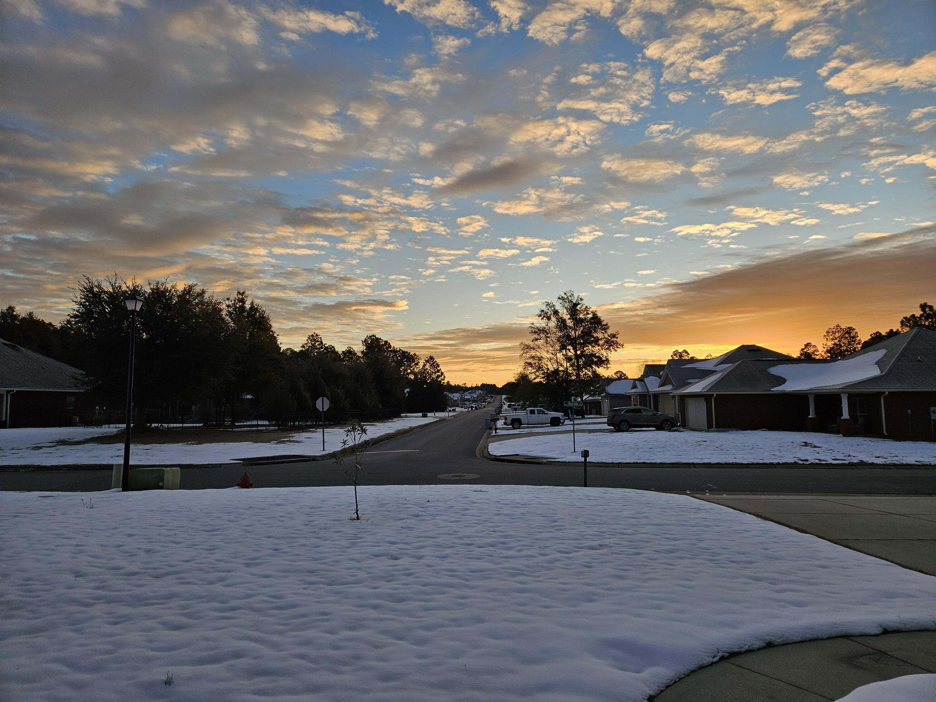Property Photo: 4969 Red Oak Drive FL 32583