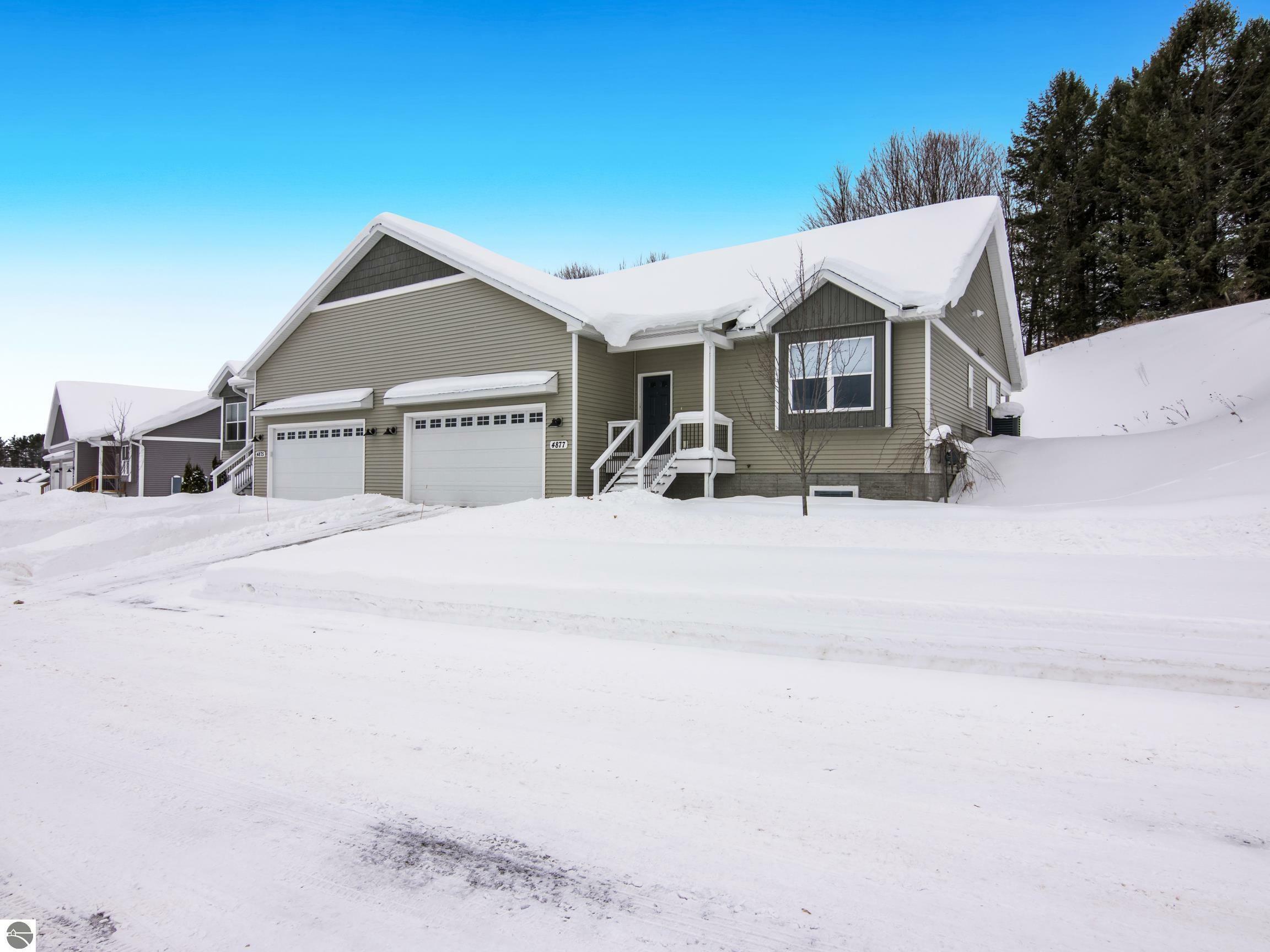 4877 Kodiak Drive  Traverse City MI 49685 photo