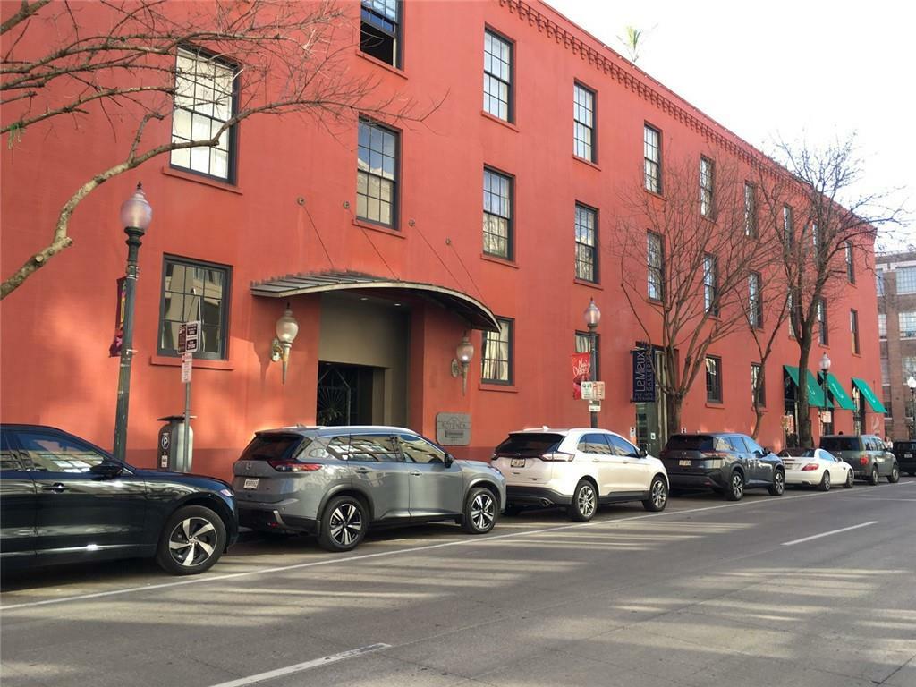 Property Photo: 330 Julia Street 223 LA 70130