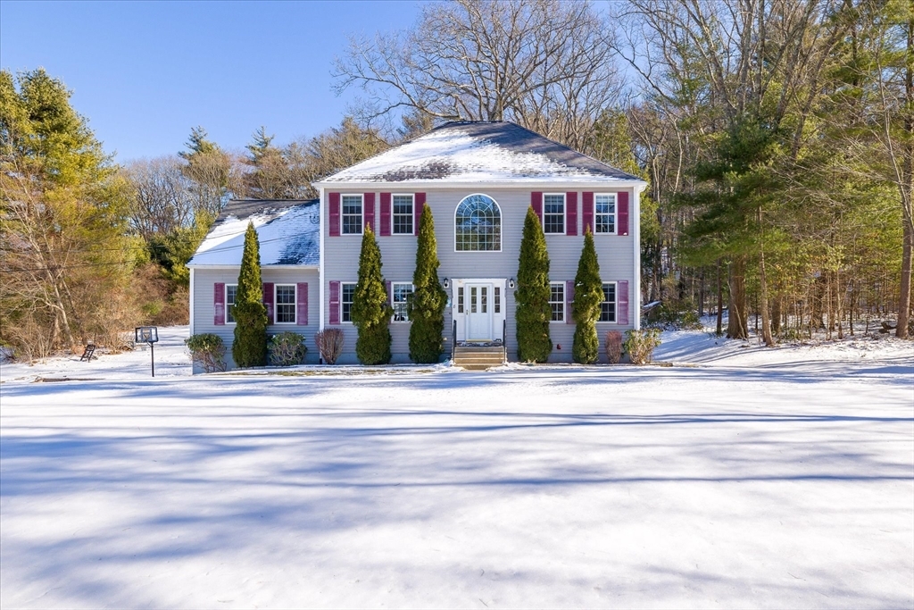 Property Photo: 8 South Road MA 01566