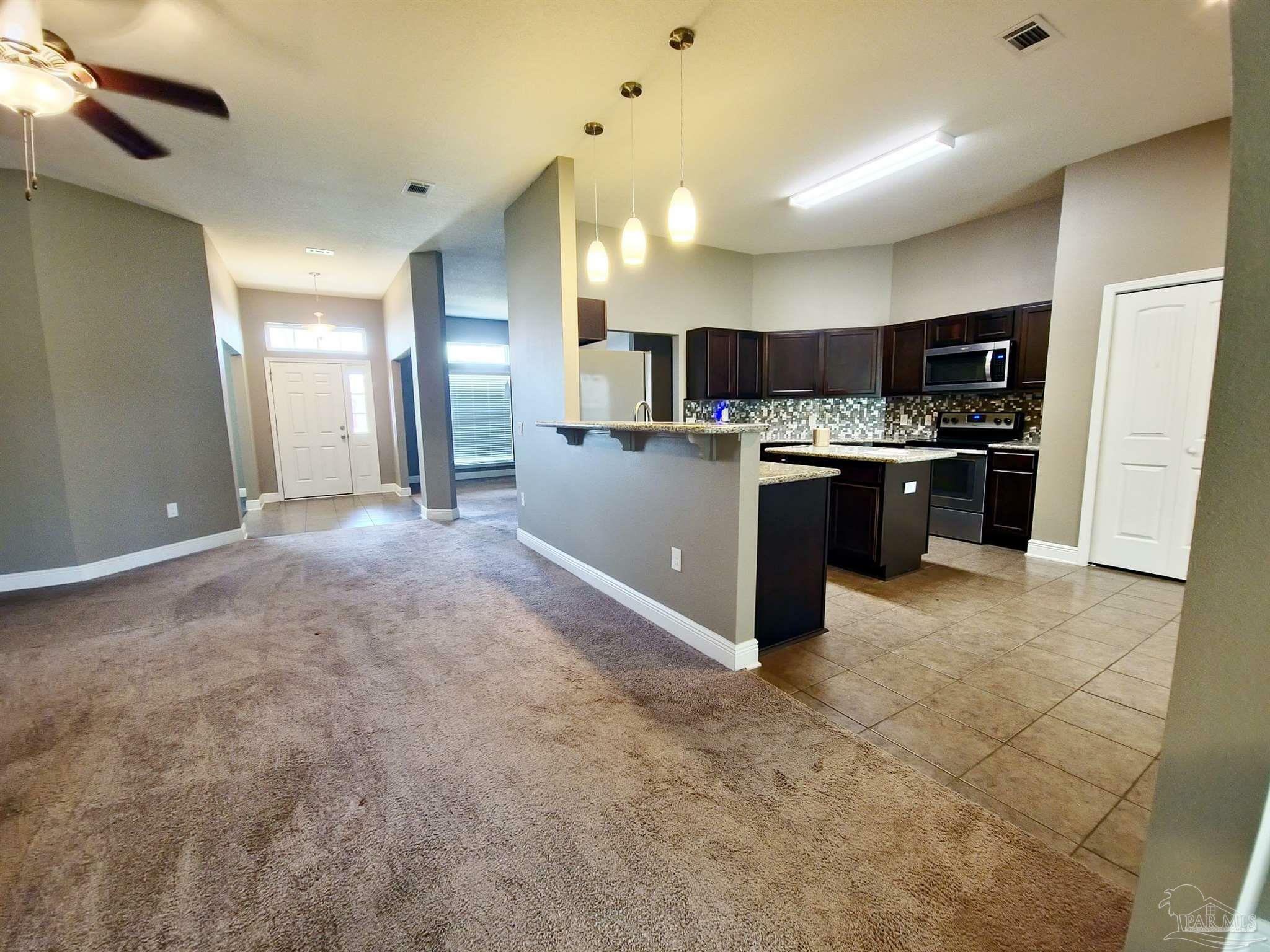 Property Photo: 7069 Harvest Way FL 32570