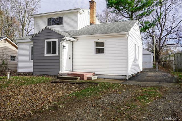 Property Photo:  967 Keith Street  MI 48371 